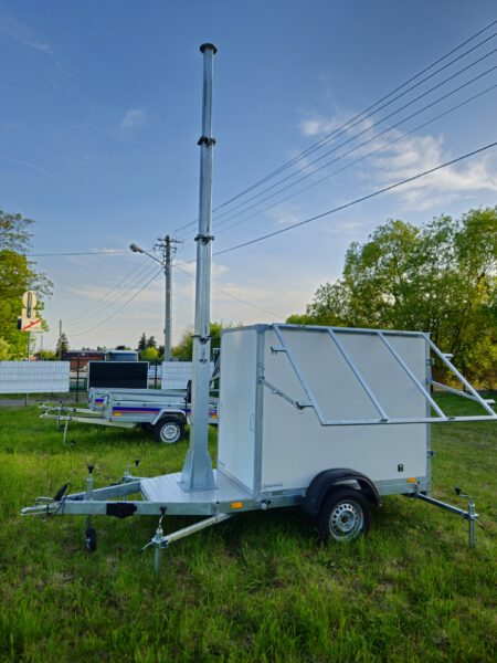 Mobilna przyczepa monitorująca- kontener duża